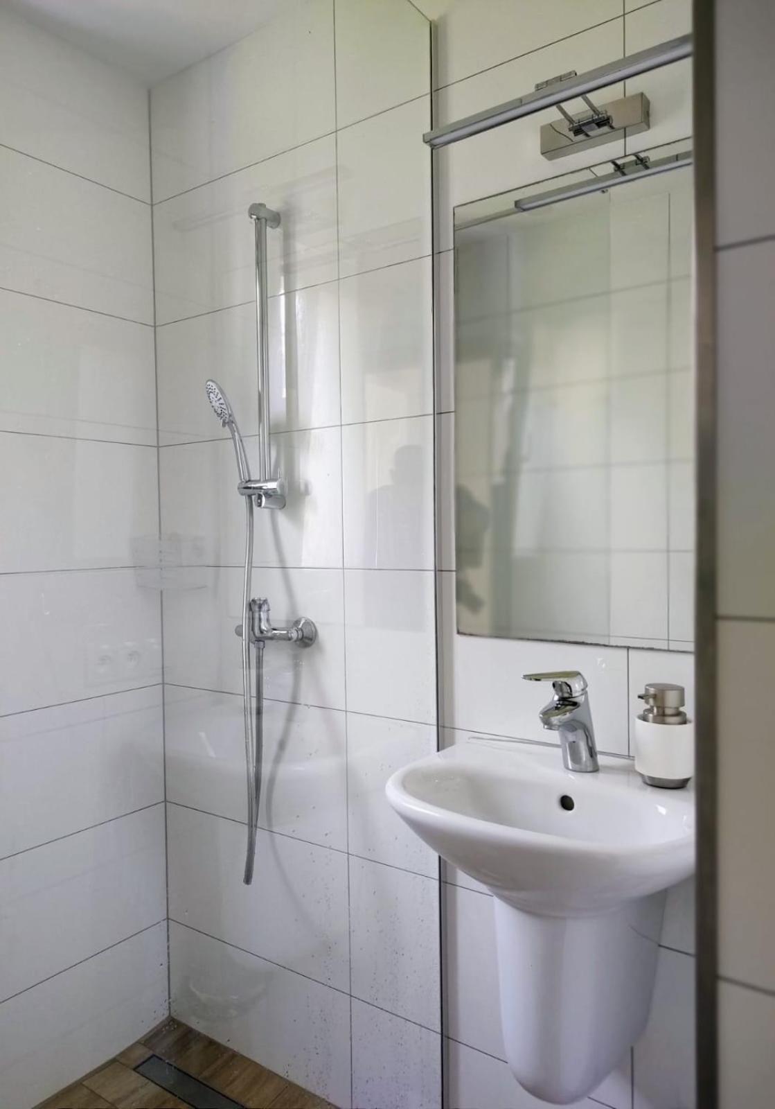 Apartamento Domki Na Wodnej Kołobrzeg Exterior foto