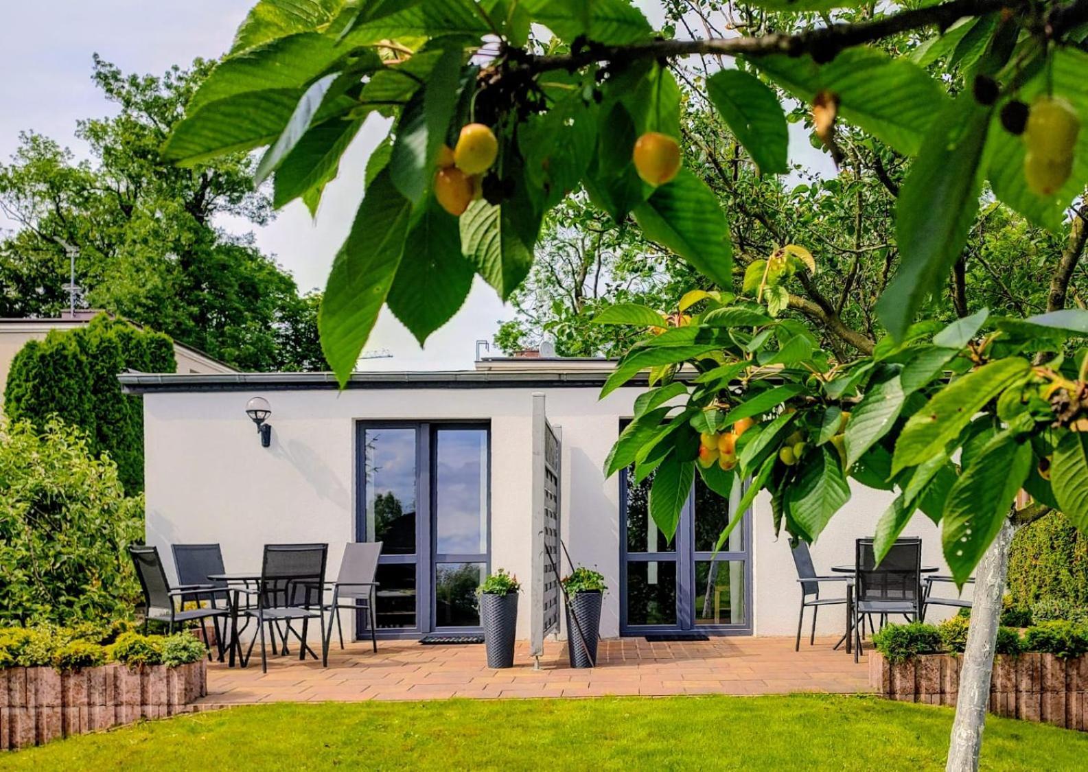 Apartamento Domki Na Wodnej Kołobrzeg Exterior foto